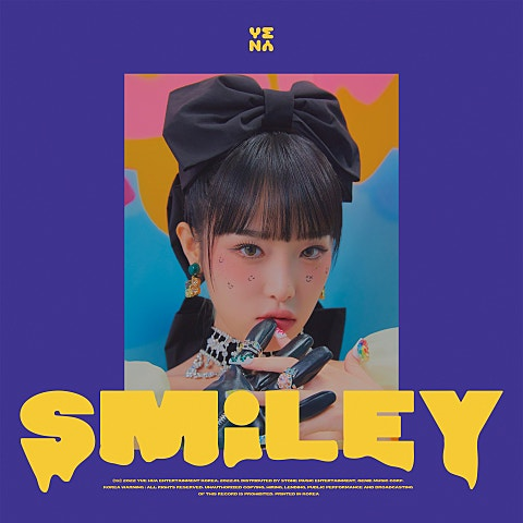 최예나 SMILEY(스마일리) 앨범 사진